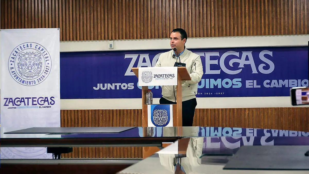 Conferencia de prensa Miguel Varela, alcalde de Zacatecas